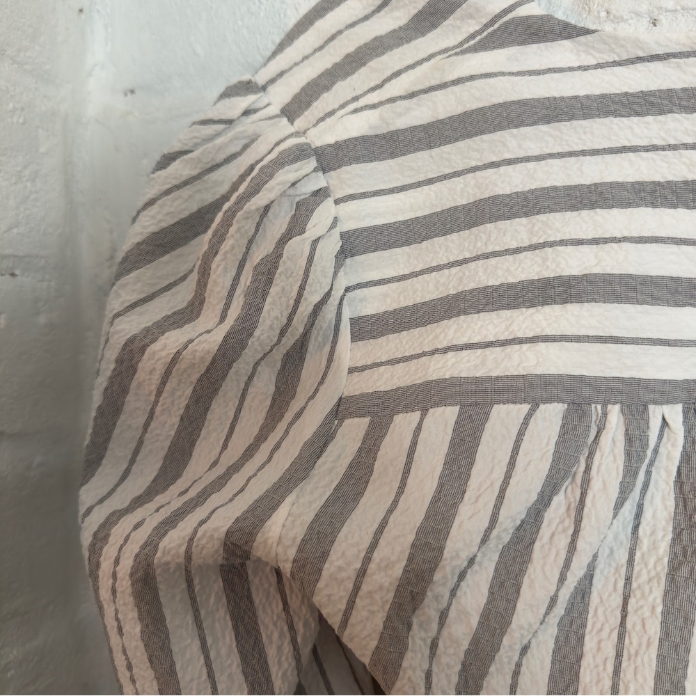 Calvin Klein Stripe Midi Dress Size 8 Belted V-Neck Puff Sleeve - Picture 7 of 7